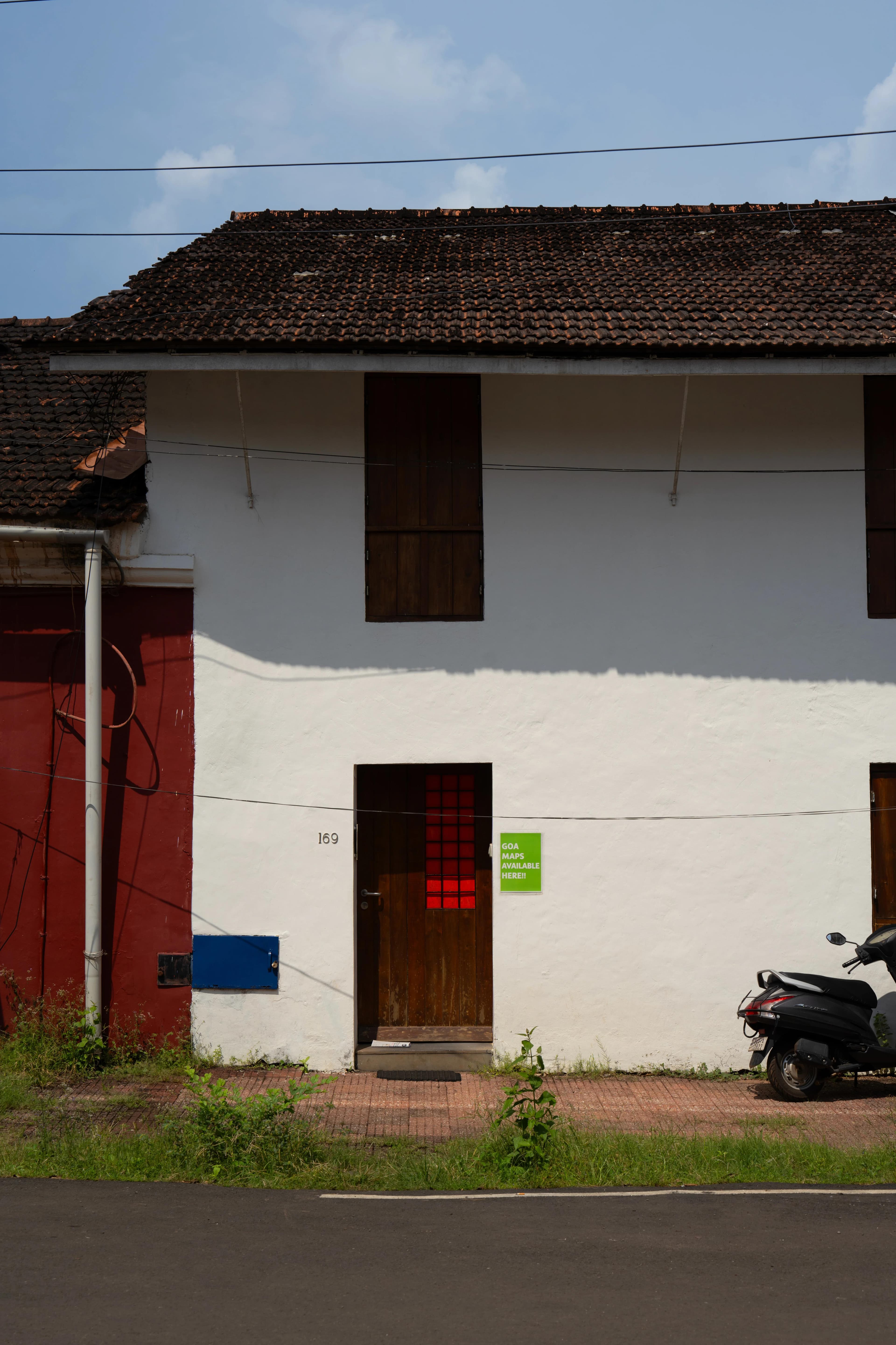 street photography by shivam bhutani